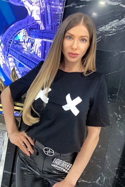 Ms Misbehavious Loose T-shirt - black