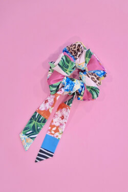 Extravagant Beauty Scrunchie-Bow