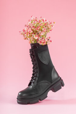 Never Average Booties - All Black