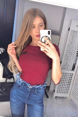 Alessa Everyday 3/4 sleeve blouse -  burgundy