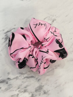Position To Win Scrunchie Pink - Big
