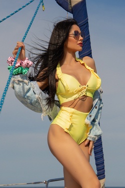 Eternal Sunshine Crop-Top Bikini with ruffles - Yellow