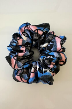 Affection scrunchie - large