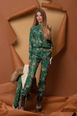 Chains and Charms Sport Blouse