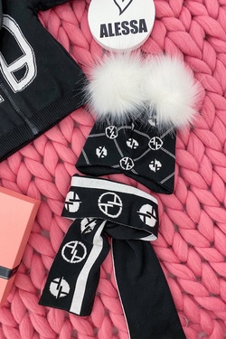 Alessa mini Religion Knit Hat - black