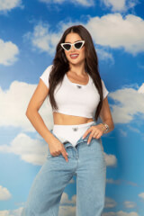 : title - Image: number