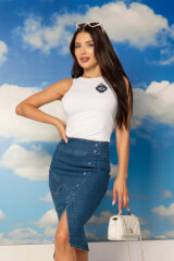 : title - Image: number