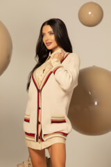 : title - Image: number