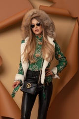 : title - Image: number