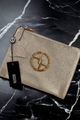 : title - Image: number